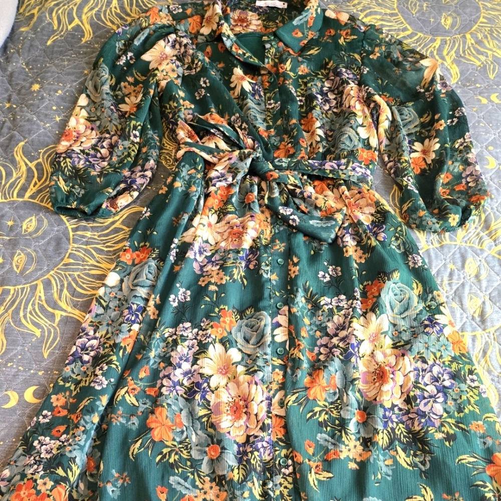 Green Floral Midi Dress By Reserved Womens Size 10